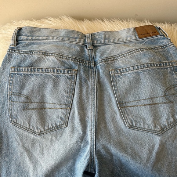 American Eagle Mom Jeans - Picture 3 of 6